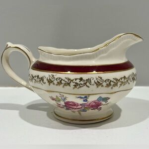 5/15$ Vintage Sovereign Potters Earthernware Creamer